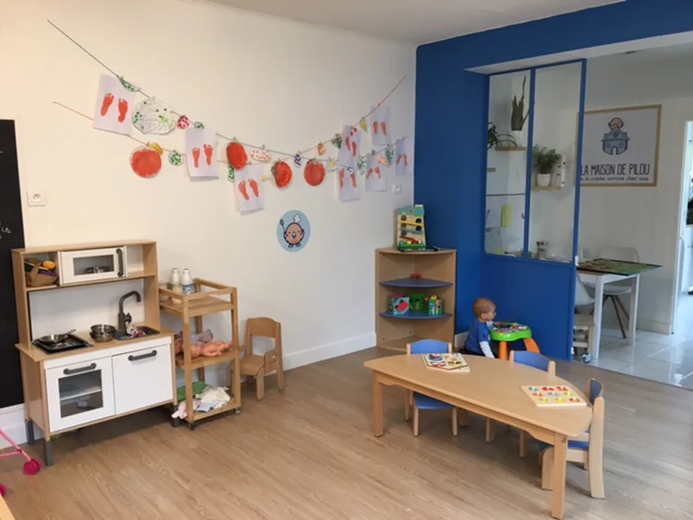 Crèche Oyonnax — intérieur 3
