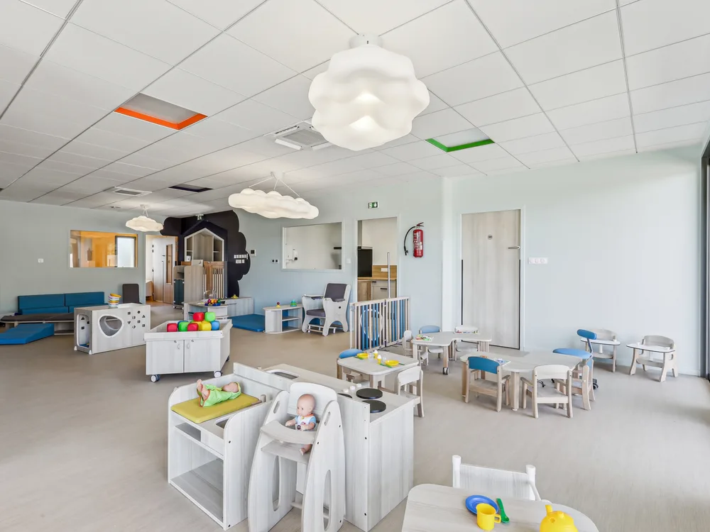 Crèche Oyonnax — intérieur 2