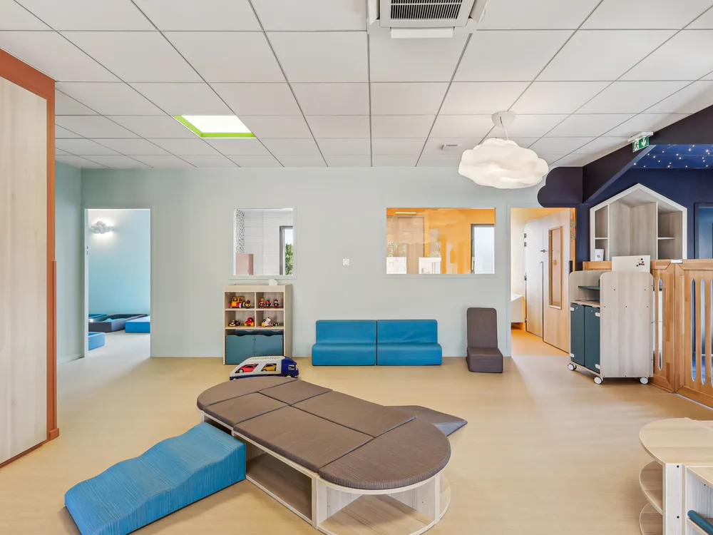 Crèche Oyonnax — intérieur 3