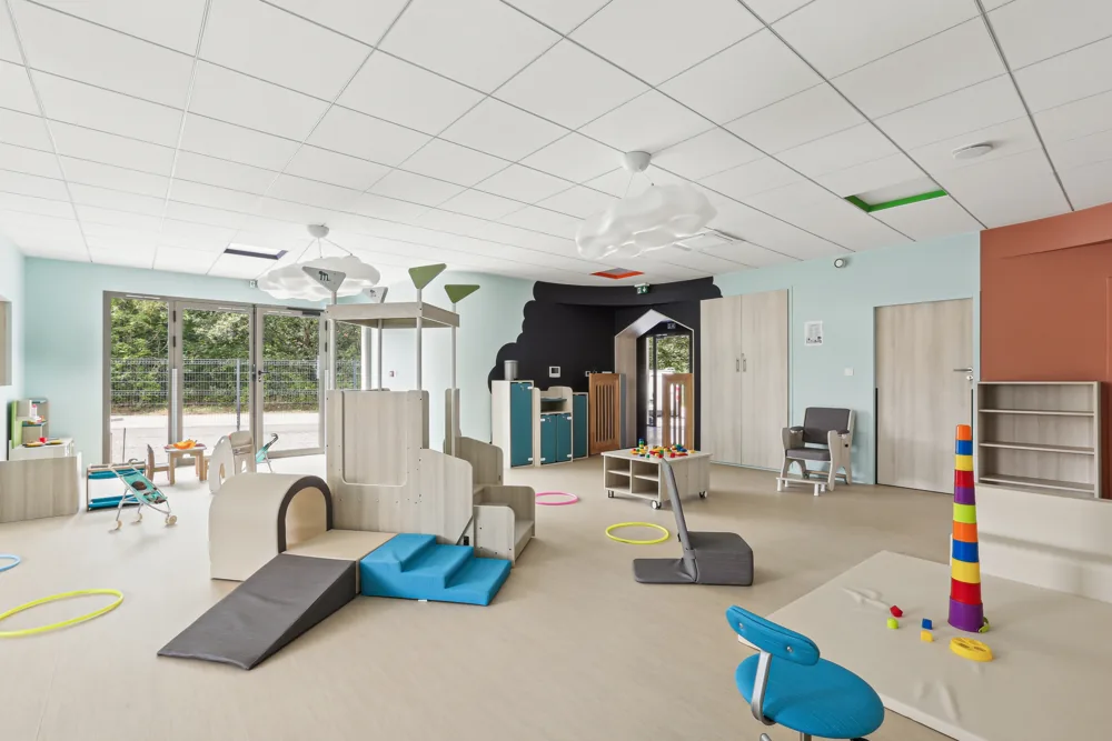 Salle de motricité d'une crèche La Maison de Pilou